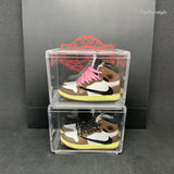 Nike Travis Scott AJ Mini Exquise : Sneakers Miniatures Uniques.