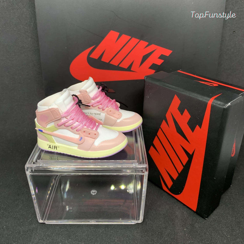 Mini Sneakers Air Jordan Nike Off-White Pink - objet de collection exclusif et idée cadeau originale